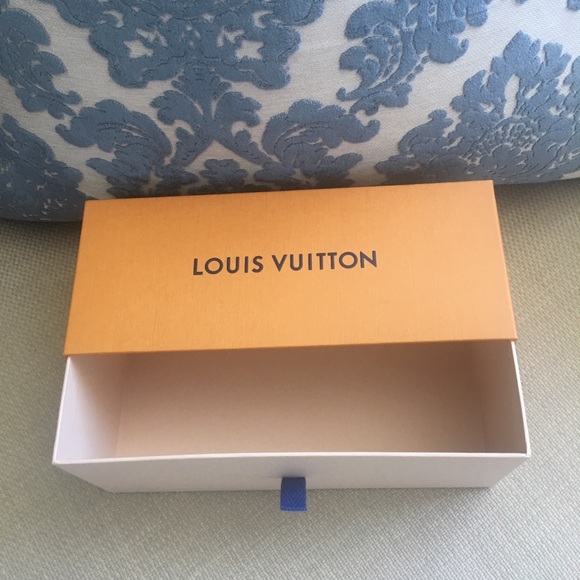 Louis Vuitton New Orange Box - Picture 2 of 3